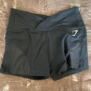 Nikki Blacketter Gymshark Shorts 🦈